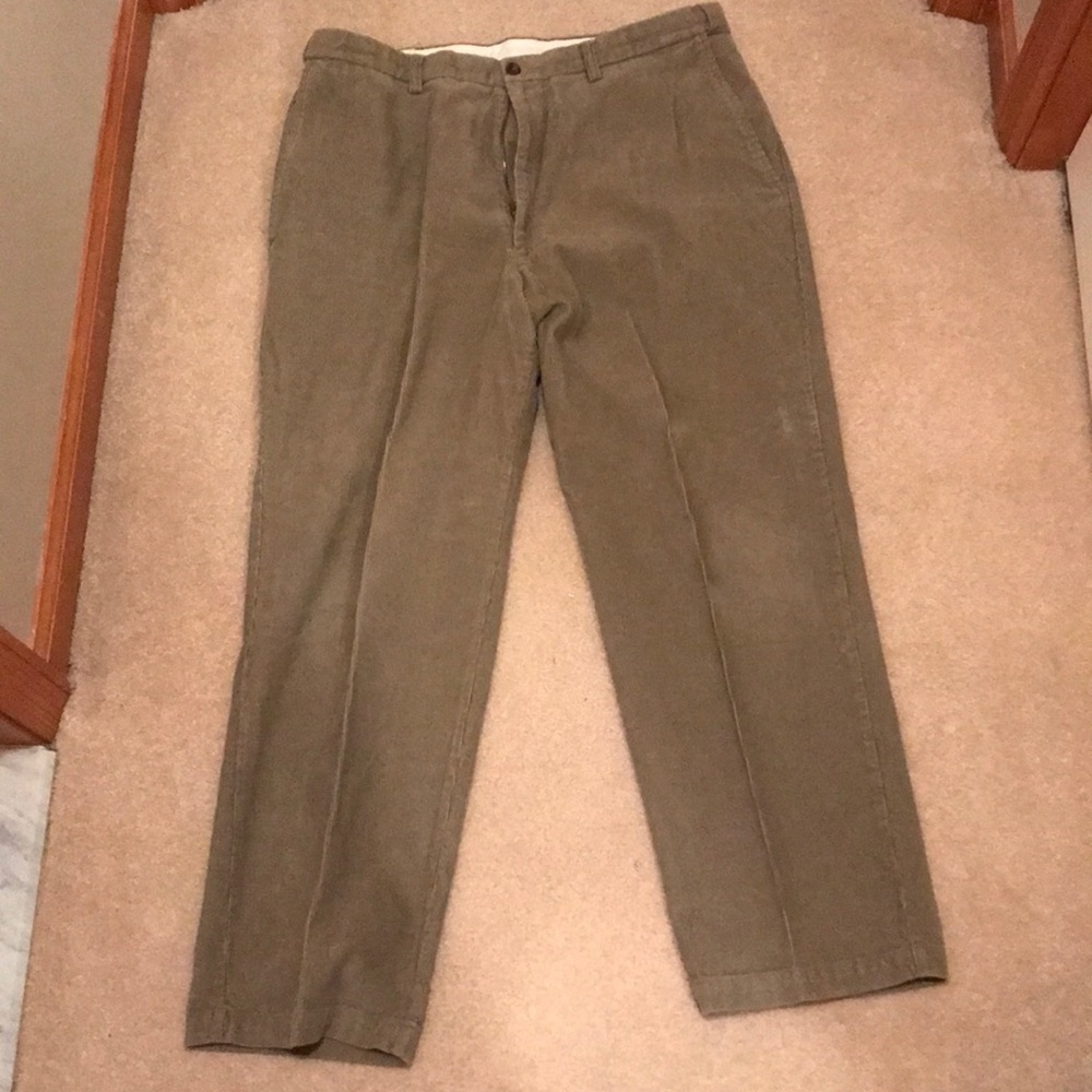Men’s corduroy pants